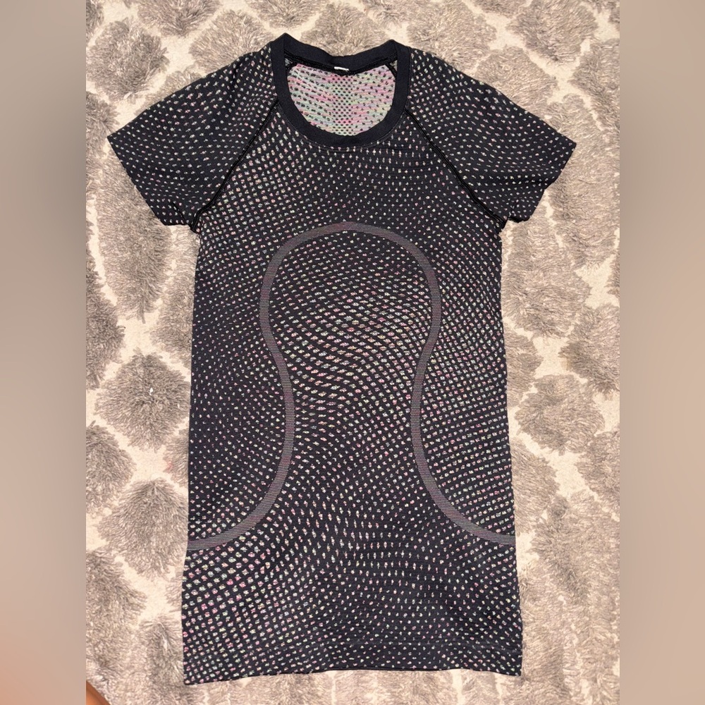 Lululemon Swiftly Size 2 Patterned - image 1